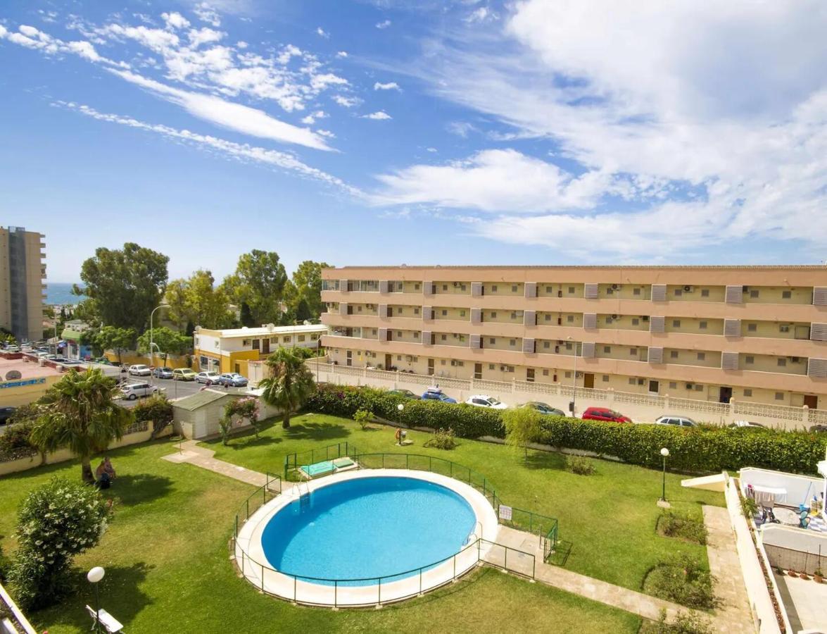 Lovely Apartment In Torremolinos Views Of The Sea, Pool, Terrace, Sofa Bed And Fully Equipped Kitchen 外观 照片