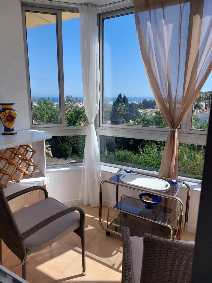 Lovely Apartment In Torremolinos Views Of The Sea, Pool, Terrace, Sofa Bed And Fully Equipped Kitchen 外观 照片